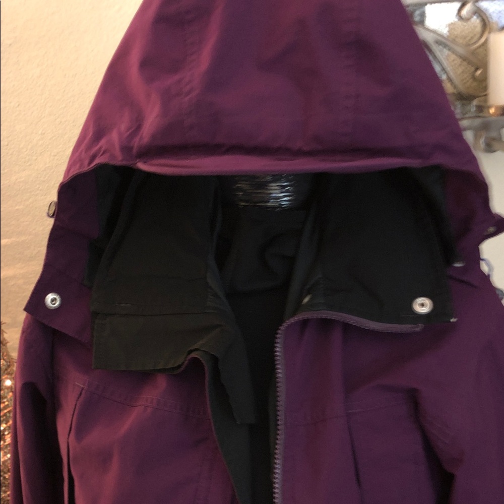 REI Women's Dark Purple Utility/Rain Jacket
